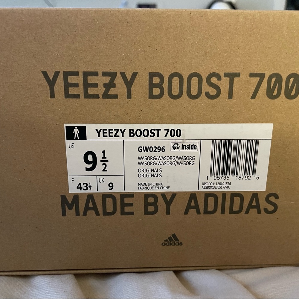 Brand new Yeezy 700 boost
